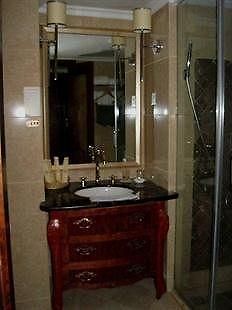 Nanchang Huayu New World Hotel Экстерьер фото