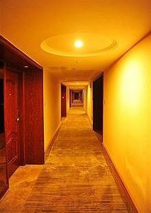 Nanchang Huayu New World Hotel Экстерьер фото